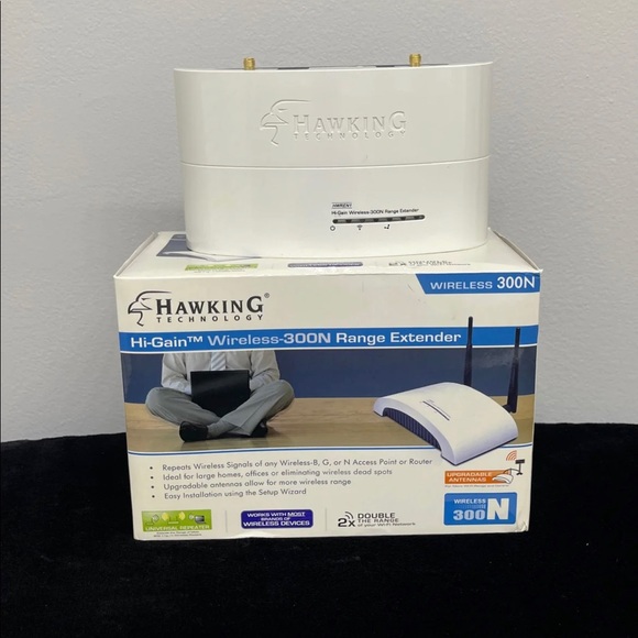 NWOT Wireless-300N Range Extender - Picture 2 of 9